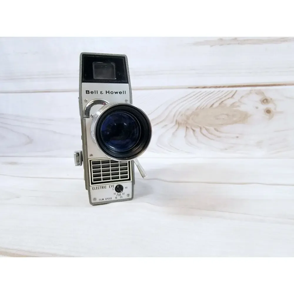 Vintage Bell & Howell Electric Eye 8mm Movie Camera Tested W/Case & Manual